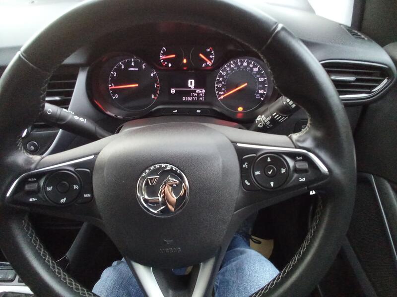 VAUXHALL CROSSLAND