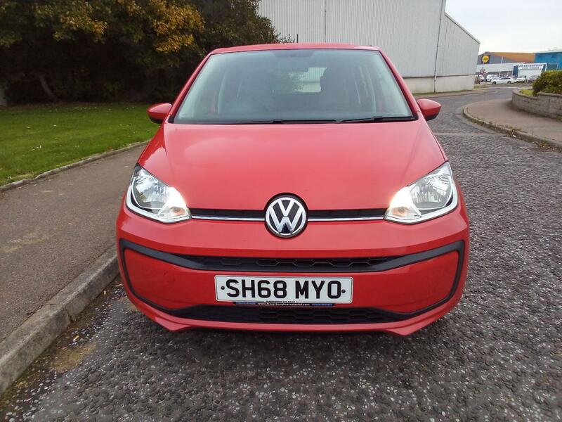 VOLKSWAGEN UP