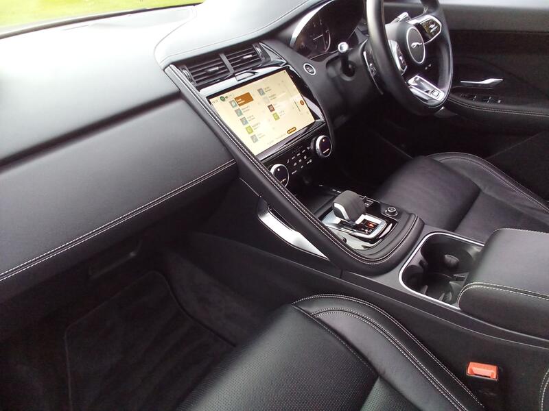 JAGUAR E-PACE