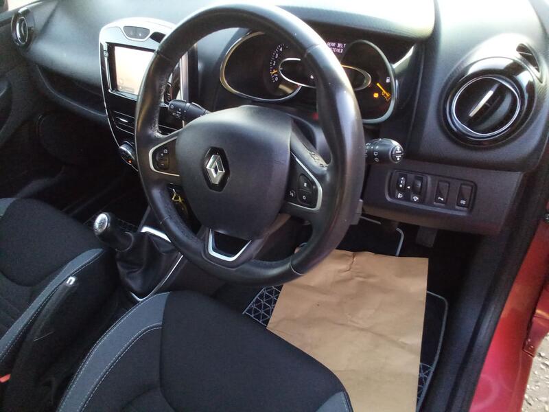 RENAULT CLIO