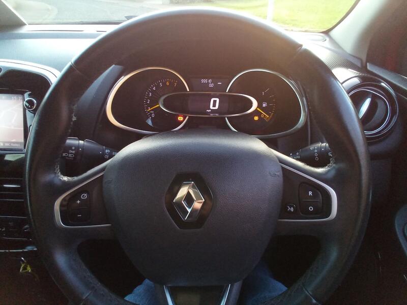 RENAULT CLIO