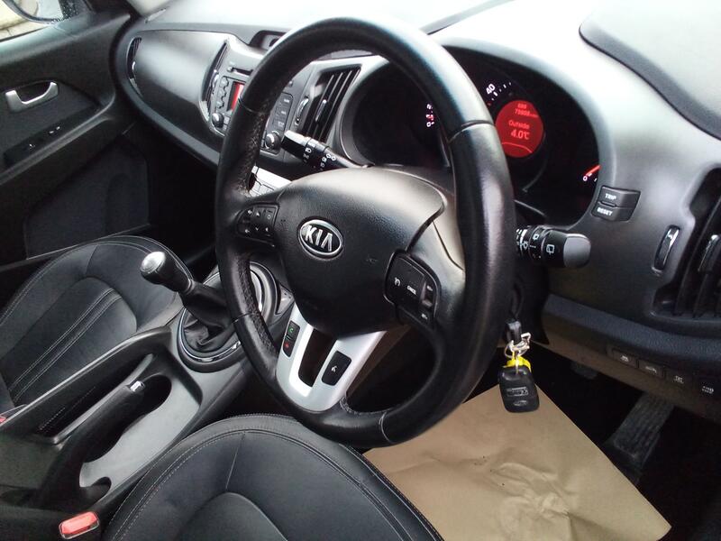 KIA SPORTAGE