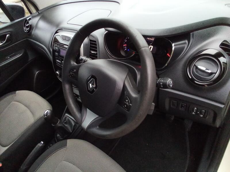 RENAULT CAPTUR