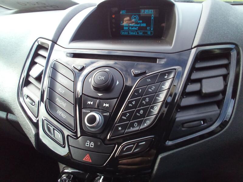 FORD FIESTA